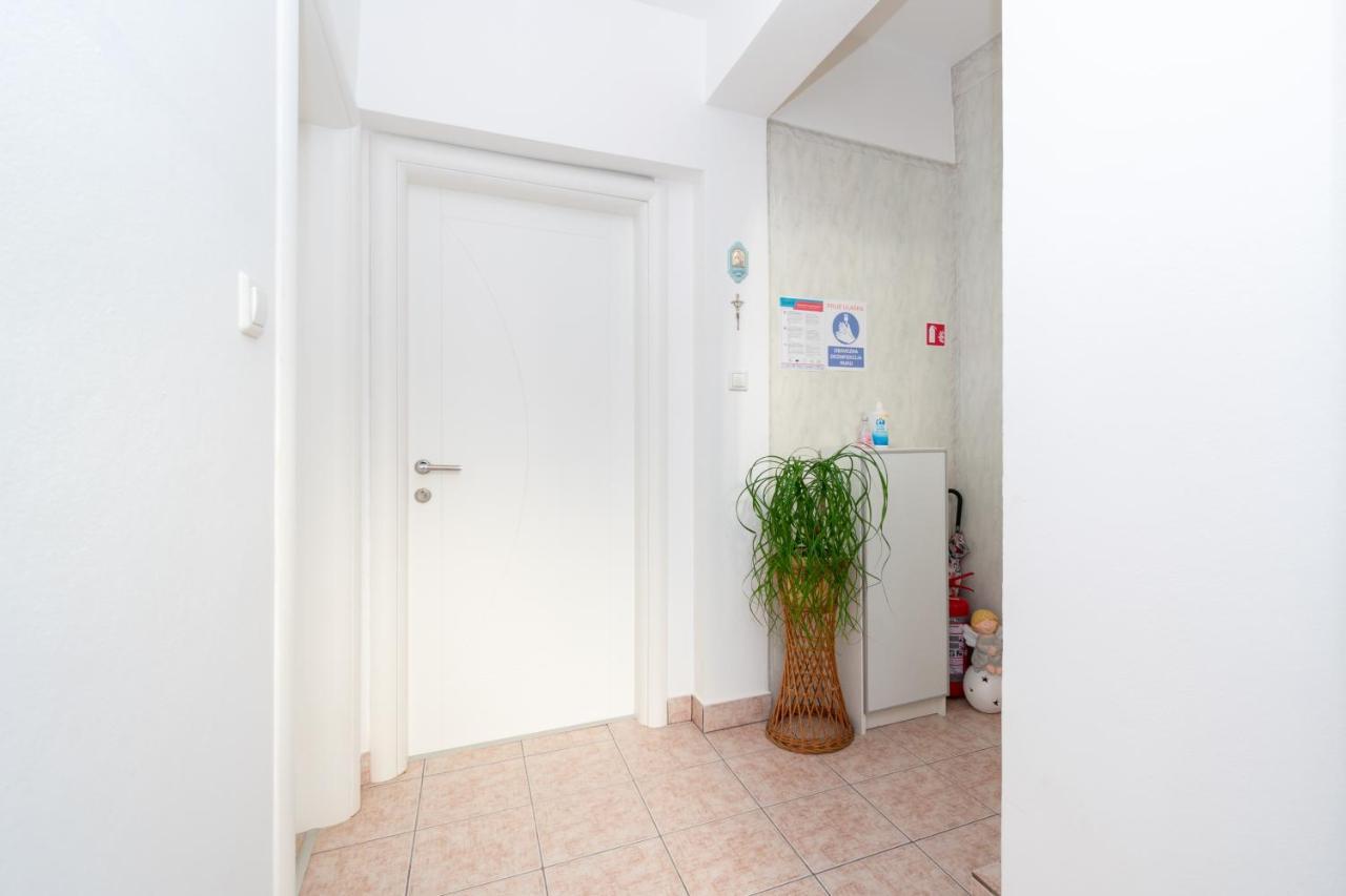 Apartment Mandre 4093B Exterior photo